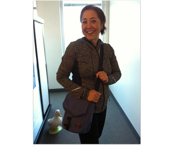 Lani with her Small Cafe Bag in Nordic/Ultraviolet
